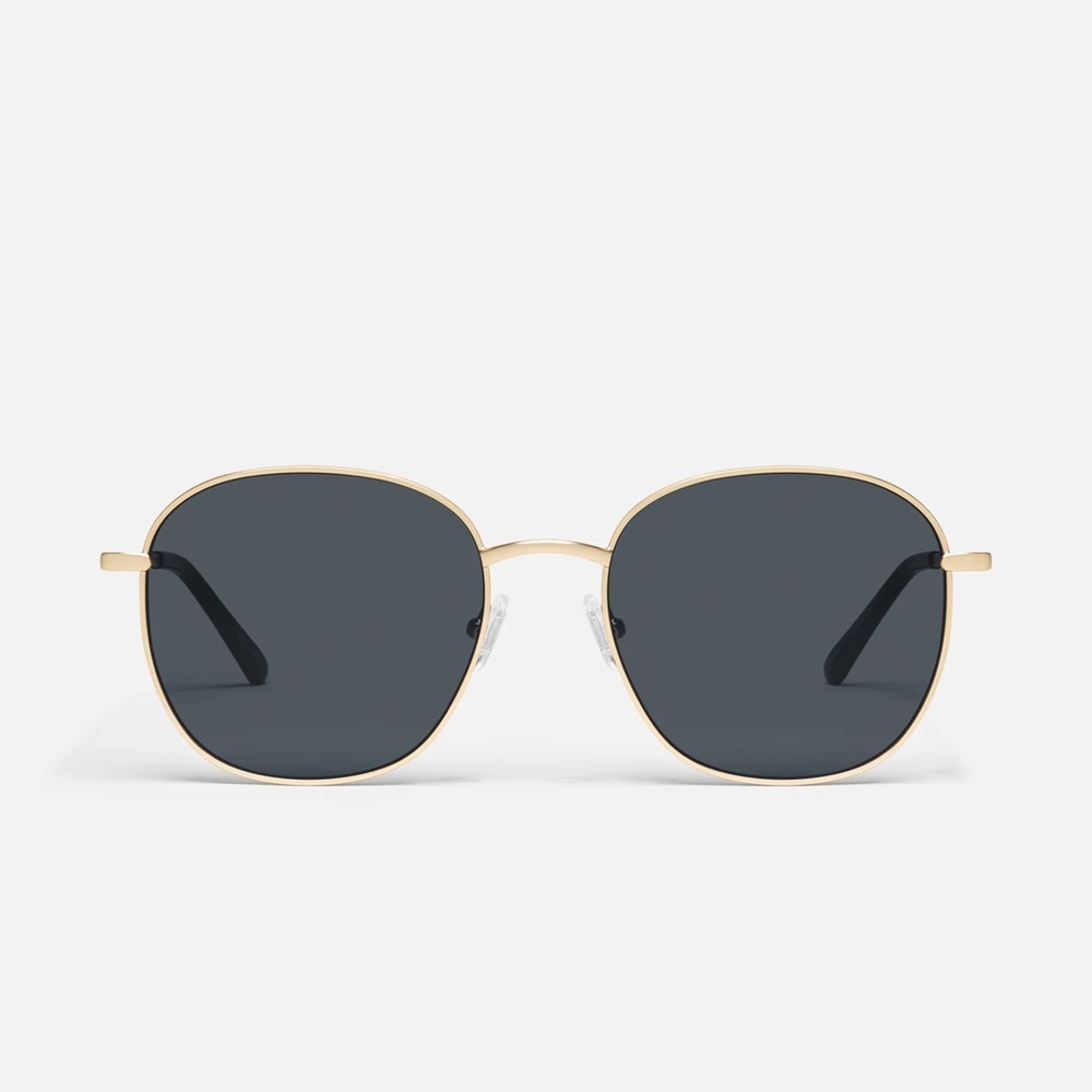 QUAY Jezabell Round Gold Frame Sunglasses